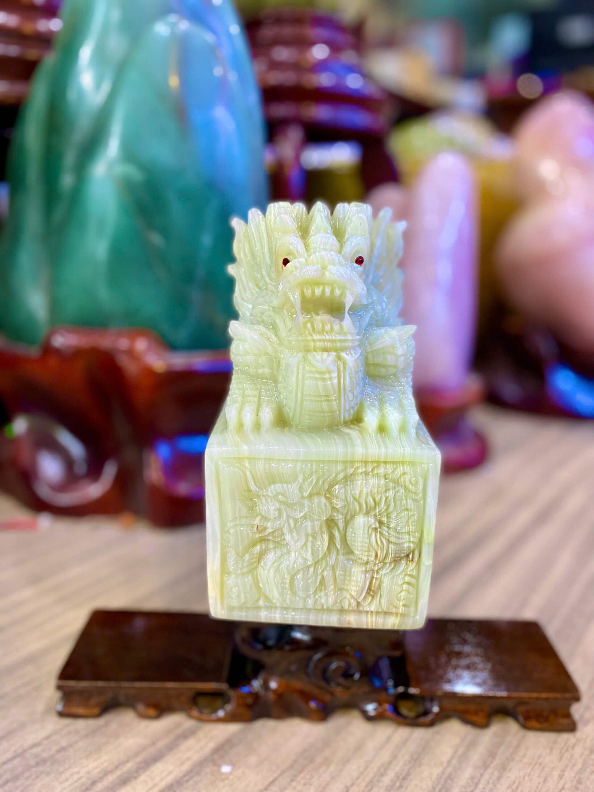 Ấn Rồng Đá Ngọc 2