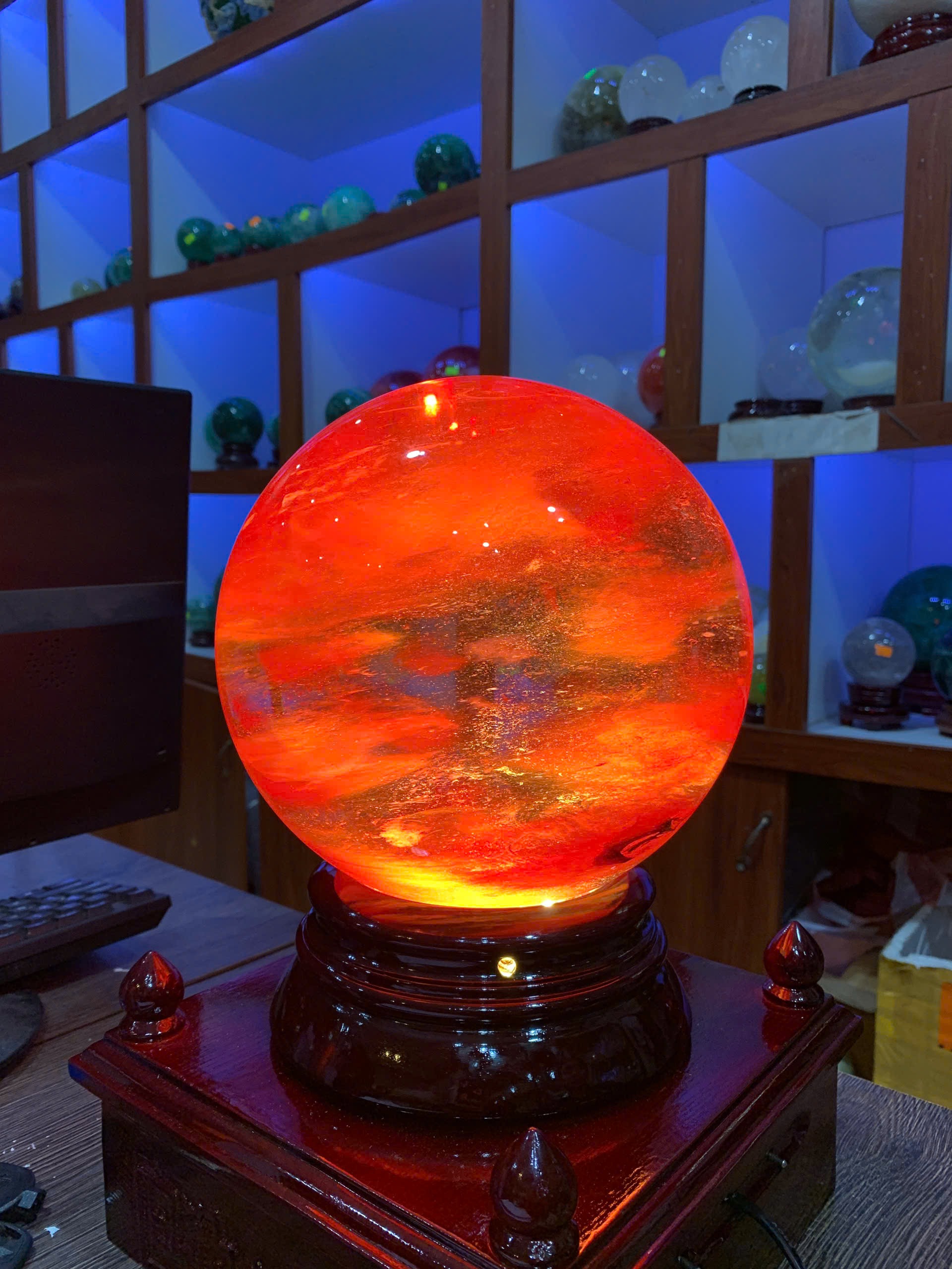Bi cầu Thủy Tinh Đỏ